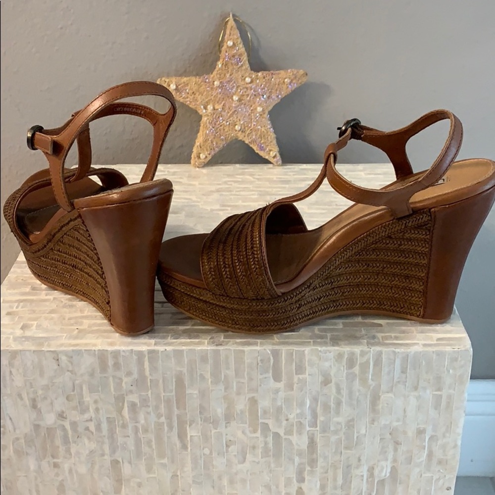 UGG Espadrille T-Strap Platform Wedge Sandal